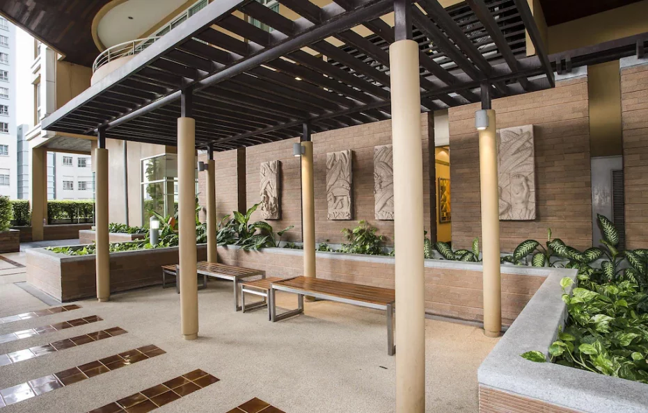 The Narathiwas Hotel & Residence Sathorn Bangkok